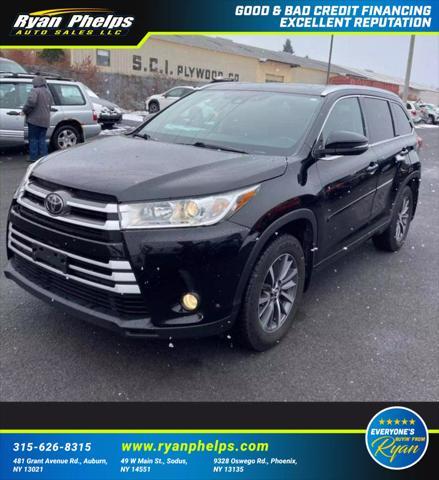 used 2018 Toyota Highlander car, priced at $22,875