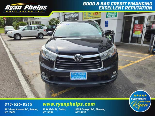 used 2015 Toyota Highlander car, priced at $22,655