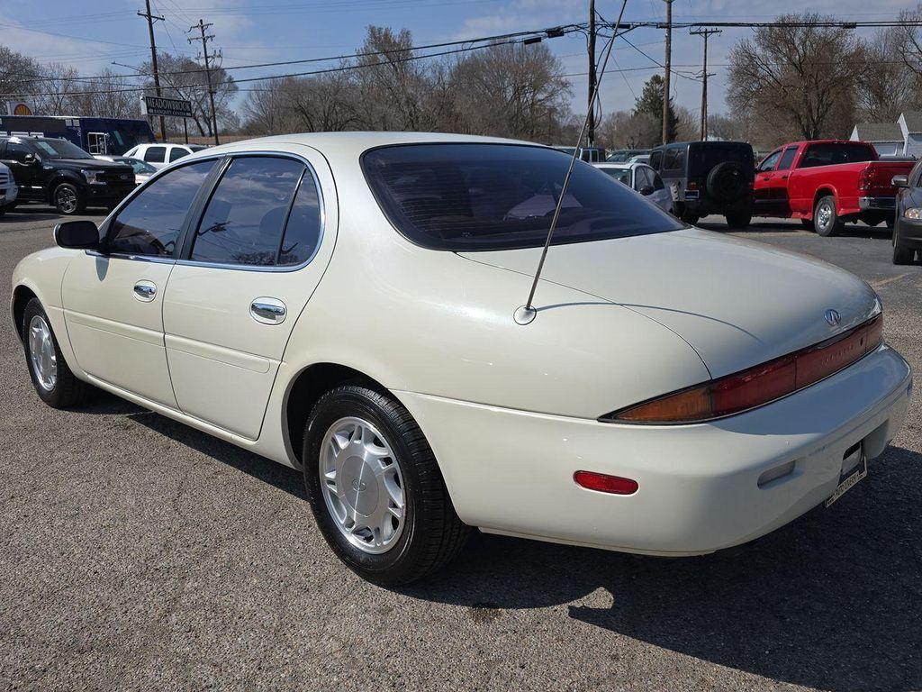 used 1997 INFINITI J30 car, priced at $12,995
