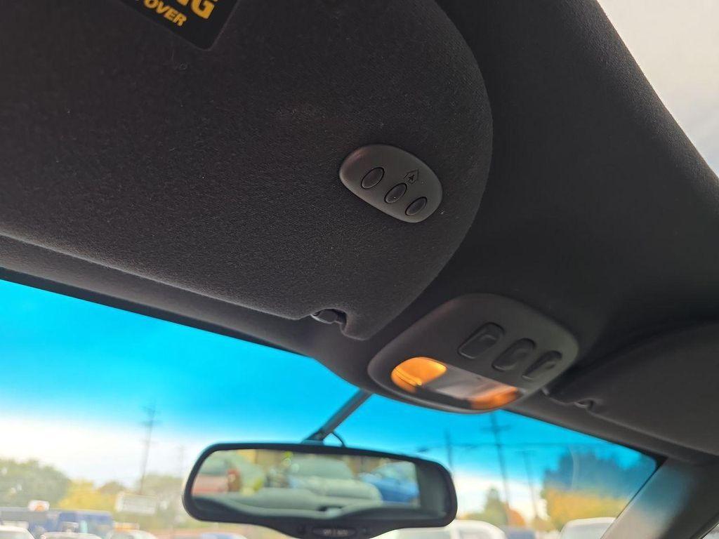 used 1999 Lincoln Town Car car, priced at $12,995