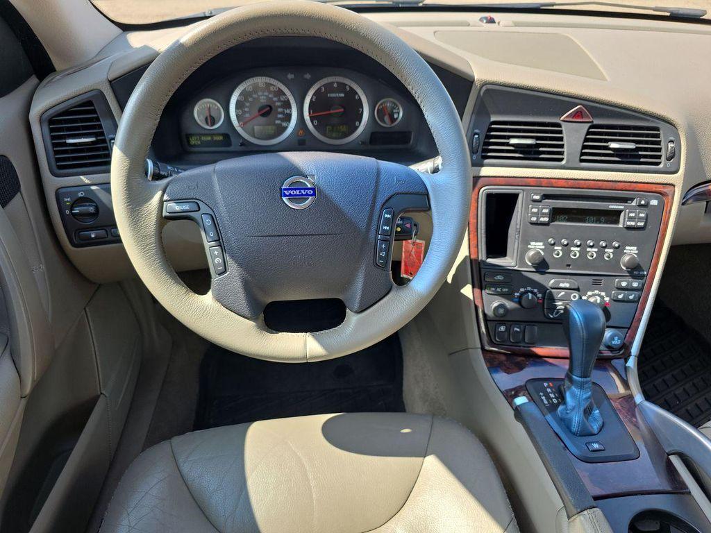 used 2007 Volvo XC70 car, priced at $8,995