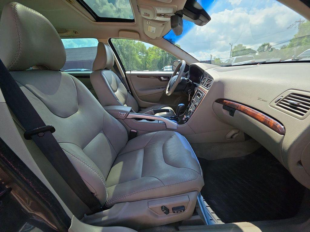 used 2007 Volvo XC70 car, priced at $8,995