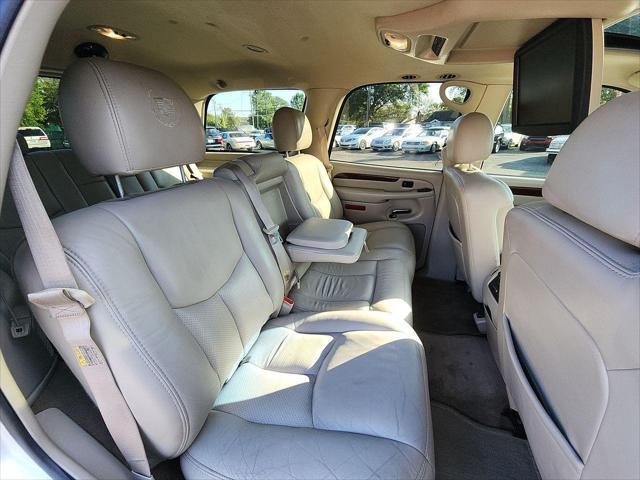 used 2004 Cadillac Escalade car, priced at $7,995