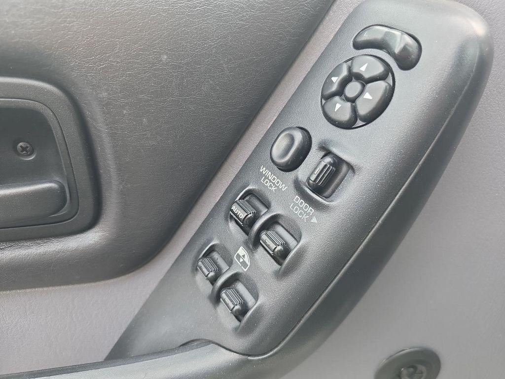 used 1998 Jeep Cherokee car, priced at $14,995