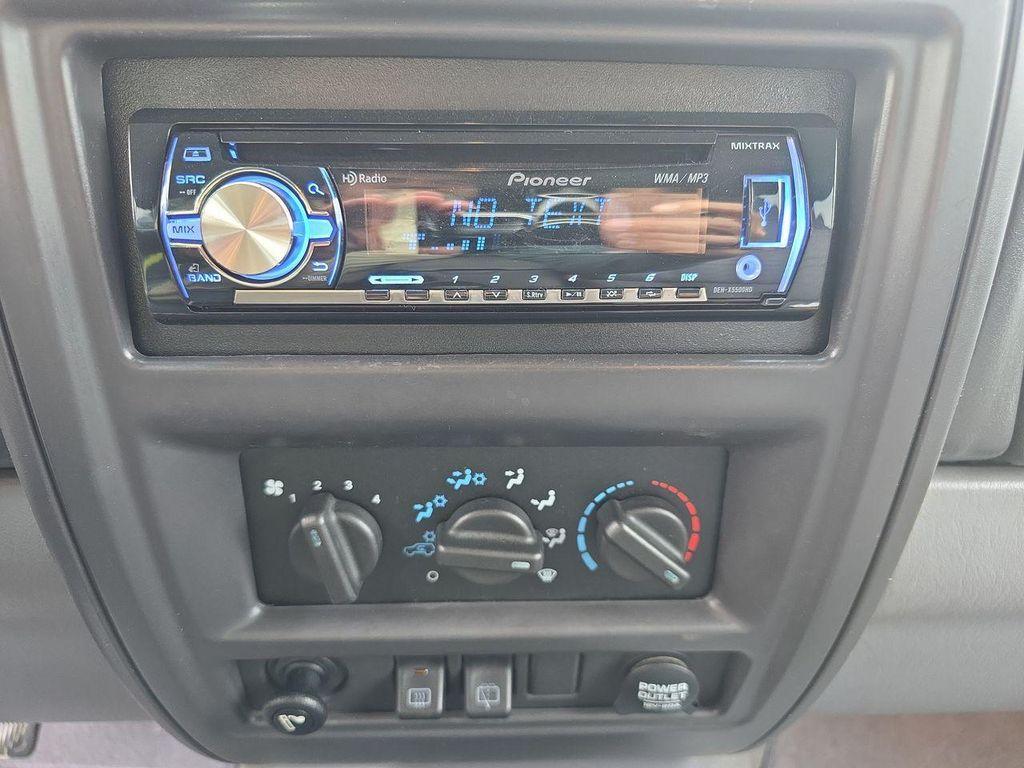 used 1998 Jeep Cherokee car, priced at $14,995