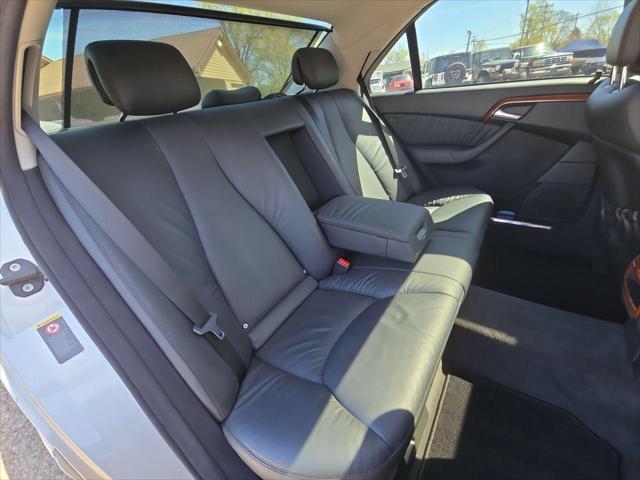 used 2006 Mercedes-Benz S-Class car, priced at $12,995