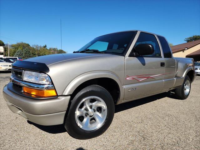 used 2000 Chevrolet S-10 car, priced at $14,995