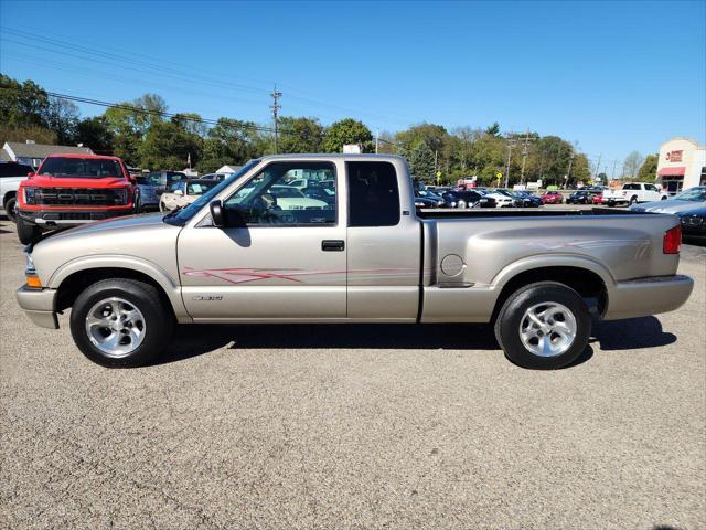 used 2000 Chevrolet S-10 car, priced at $14,995