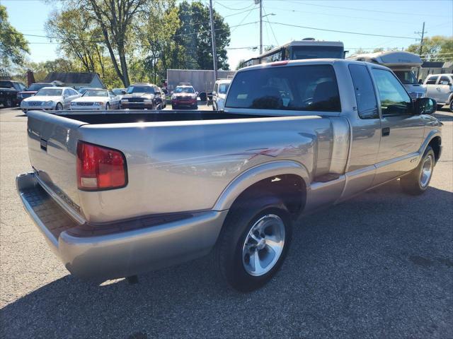 used 2000 Chevrolet S-10 car, priced at $14,995