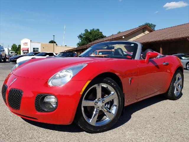 used 2007 Pontiac Solstice car, priced at $12,995