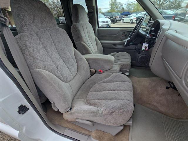 used 2000 GMC Sonoma car, priced at $12,995