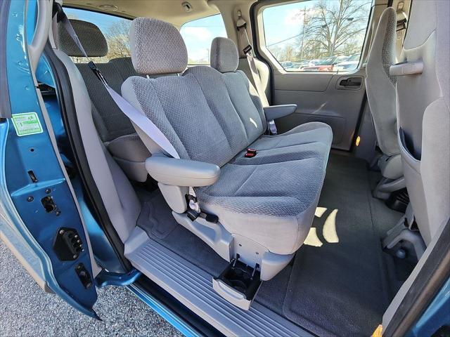 used 2001 Ford Windstar car, priced at $9,995