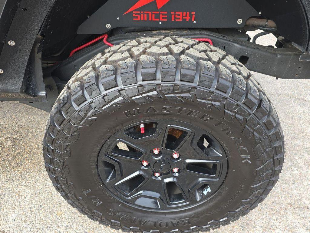 used 2009 Jeep Wrangler car, priced at $12,995