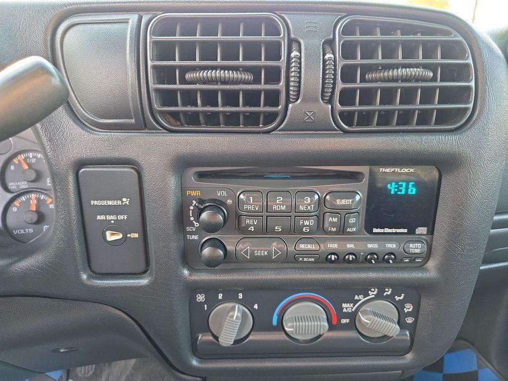 used 1998 Chevrolet S-10 car, priced at $6,995