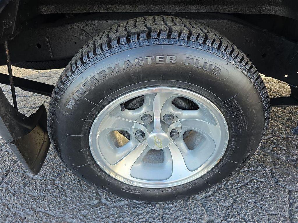 used 1998 Chevrolet S-10 car, priced at $6,995