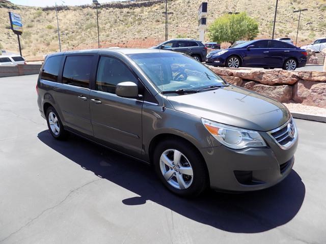 used 2010 Volkswagen Routan car, priced at $5,680