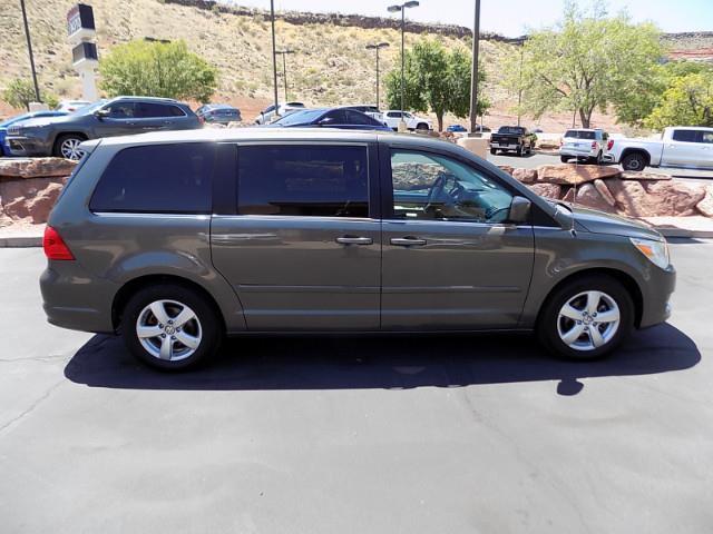 used 2010 Volkswagen Routan car, priced at $5,680