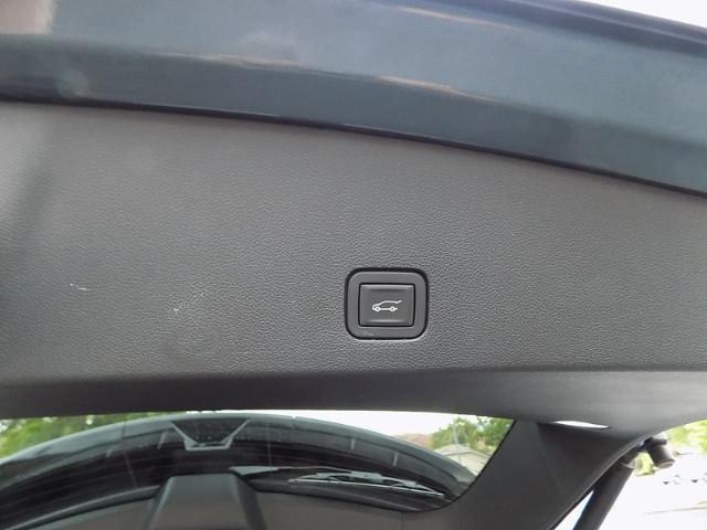 used 2020 Cadillac XT6 car, priced at $31,997