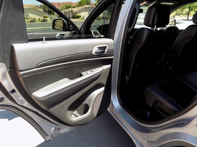 used 2020 Jeep Grand Cherokee car, priced at $23,998