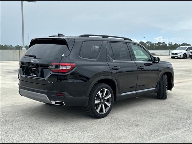 new 2025 Honda Pilot car, priced at $54,175