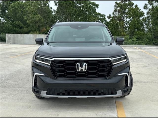 new 2025 Honda Pilot car, priced at $54,175