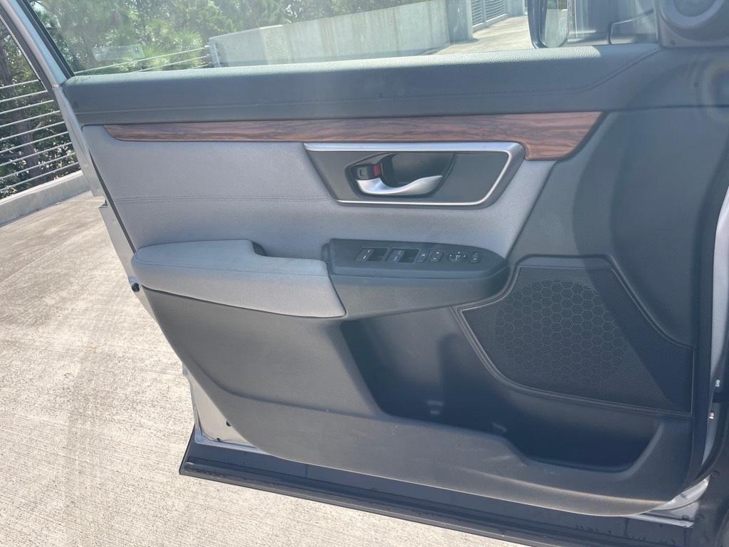 used 2022 Honda CR-V car, priced at $27,833