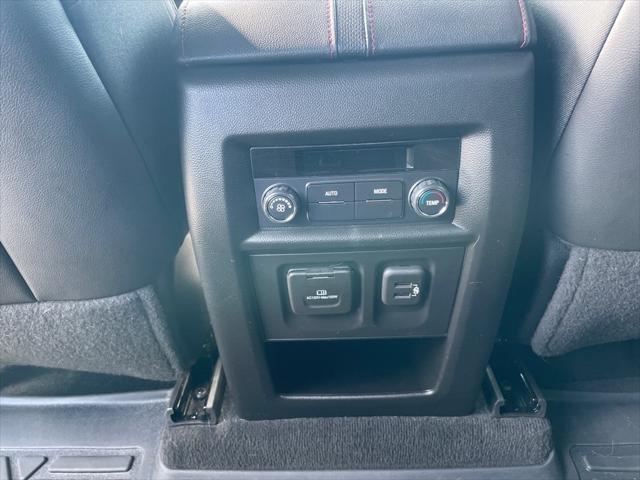 used 2023 Chevrolet Traverse car, priced at $38,504