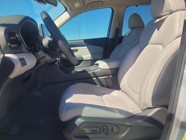 new 2025 Honda Pilot car, priced at $49,702