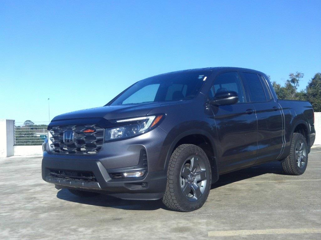 new 2025 Honda Ridgeline car, priced at $44,458