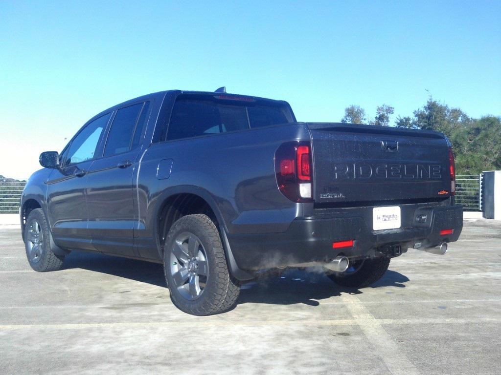 new 2025 Honda Ridgeline car, priced at $44,458