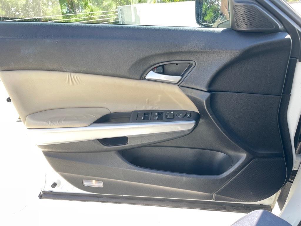 used 2015 Honda Crosstour car, priced at $14,002