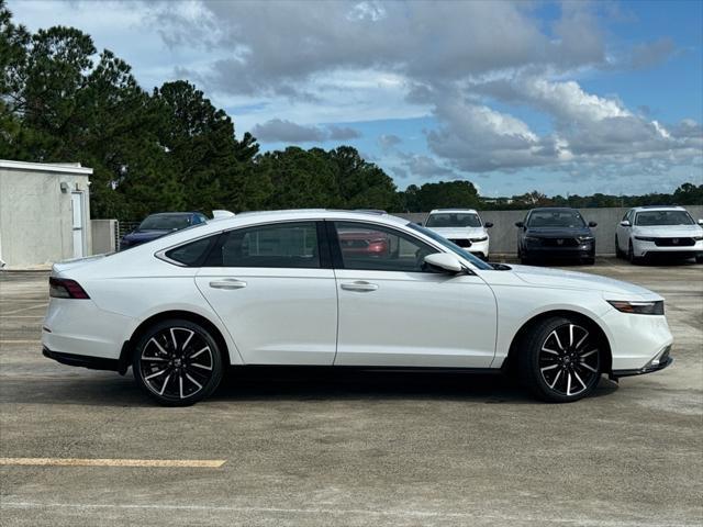 new 2025 Honda Accord Hybrid car, priced at $38,405