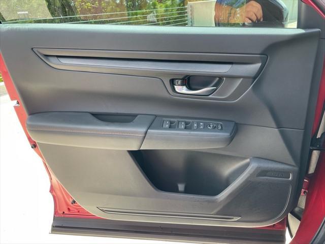 used 2025 Honda CR-V Hybrid car, priced at $34,525