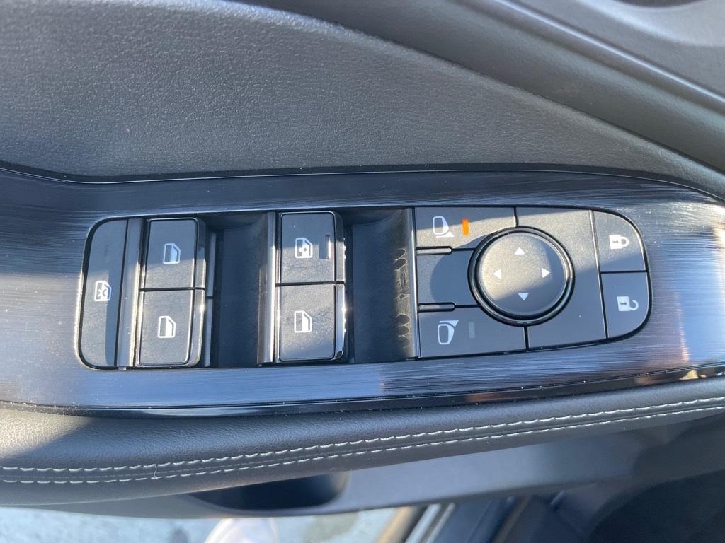 used 2023 Nissan Rogue car, priced at $22,124