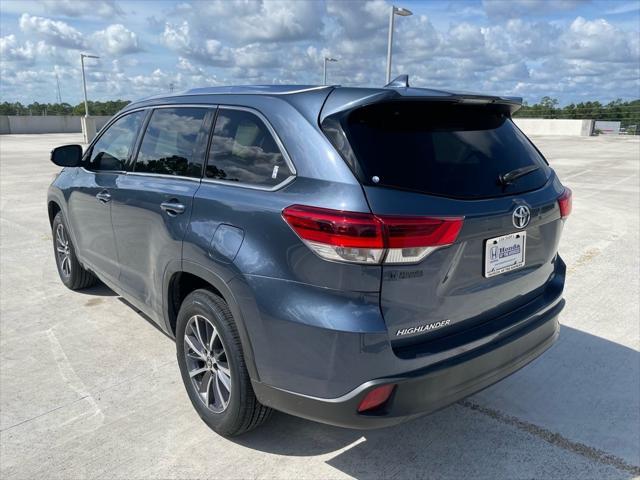 used 2017 Toyota Highlander car, priced at $19,712