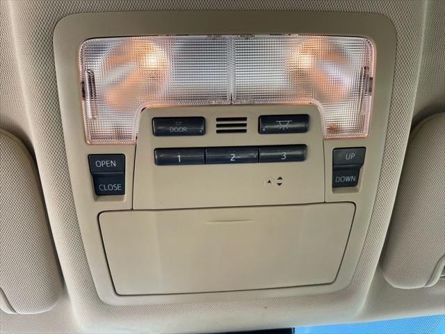 used 2017 Toyota Highlander car, priced at $19,712