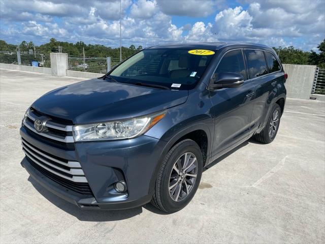 used 2017 Toyota Highlander car, priced at $19,712