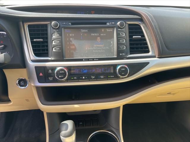 used 2017 Toyota Highlander car, priced at $19,712