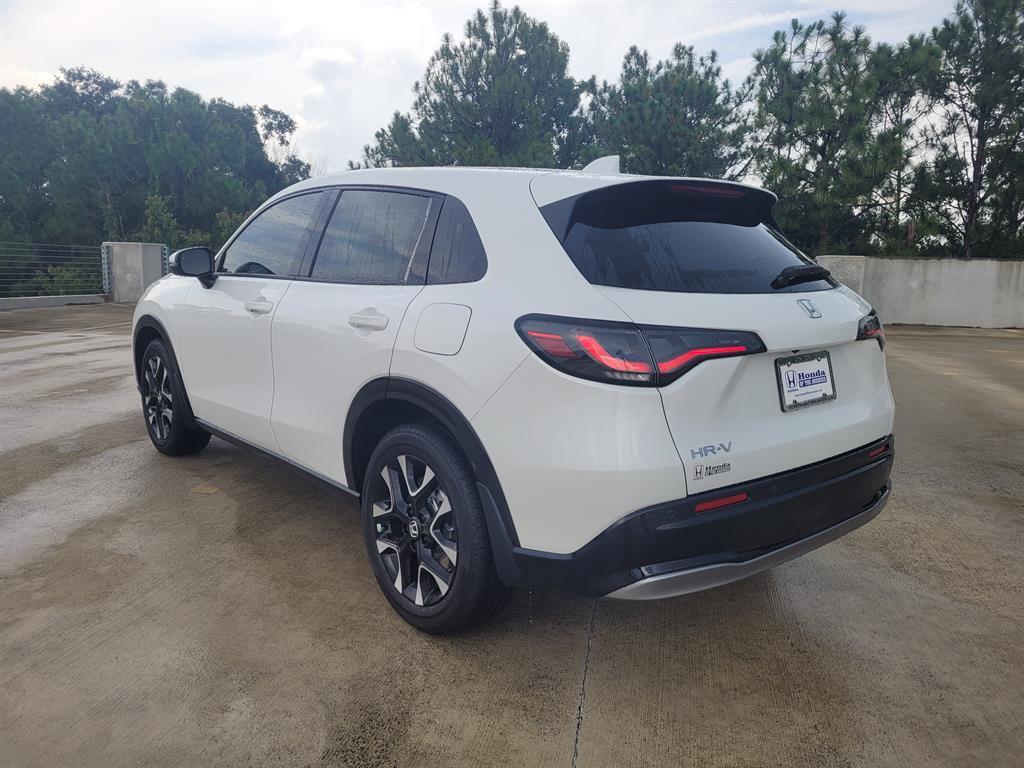 new 2026 Honda HR-V car, priced at $31,227