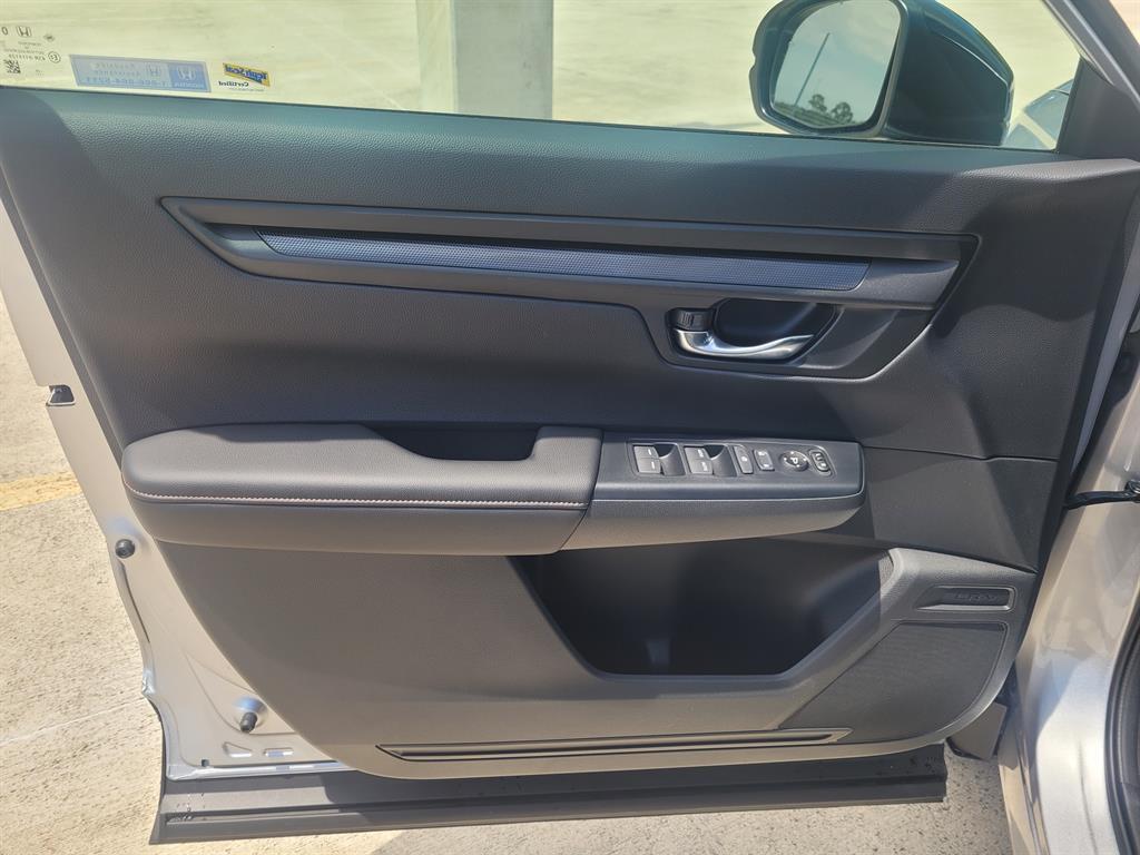 new 2026 Honda CR-V Hybrid car, priced at $35,838