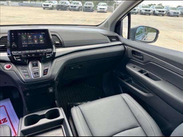 new 2025 Honda Odyssey car, priced at $42,144