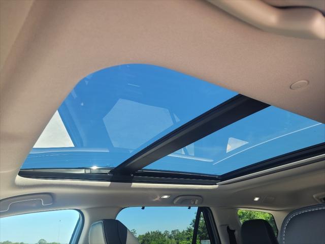 new 2025 Honda Pilot car, priced at $45,842