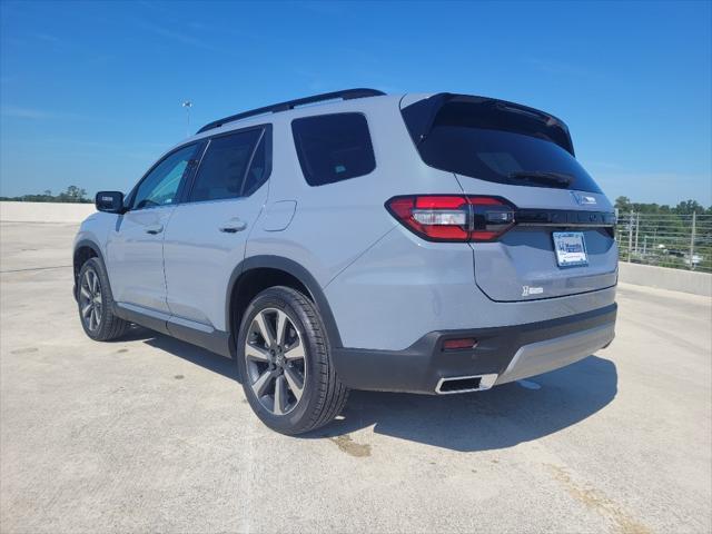 new 2025 Honda Pilot car, priced at $45,842