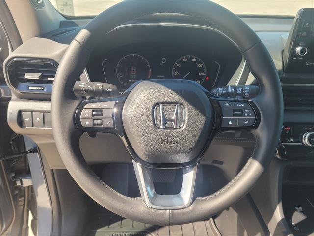 new 2025 Honda Pilot car, priced at $45,842