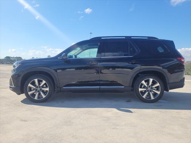 new 2025 Honda Pilot car, priced at $51,327