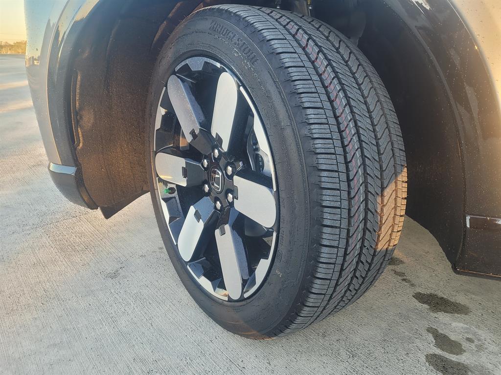 new 2026 Honda Prologue car, priced at $56,642