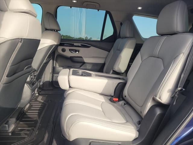 new 2025 Honda Pilot car, priced at $49,612