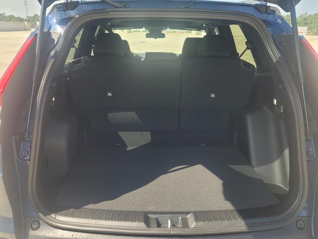 new 2026 Honda CR-V Hybrid car, priced at $35,785