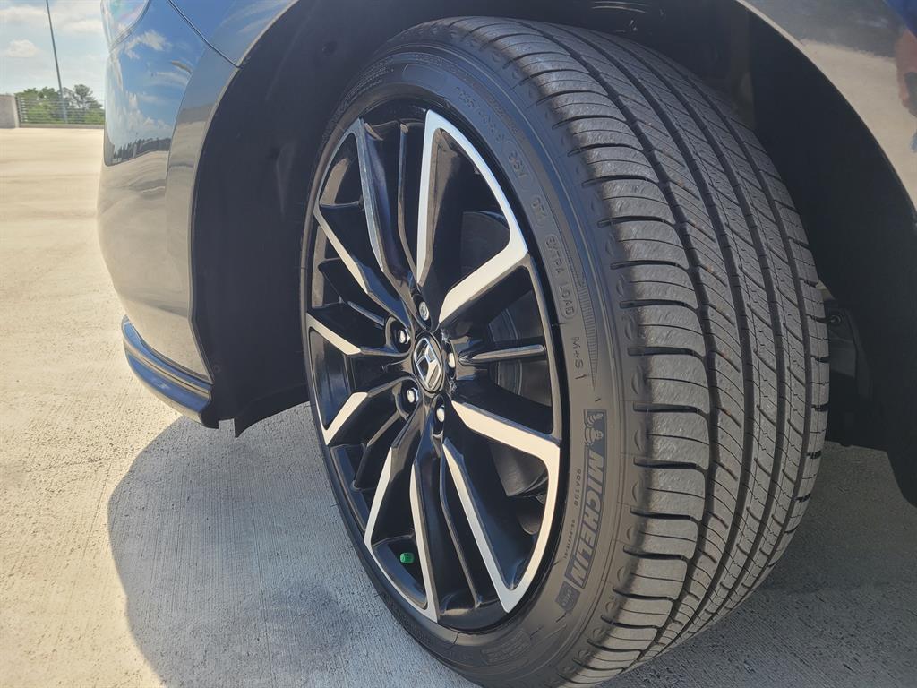 new 2025 Honda Accord Hybrid car, priced at $38,363