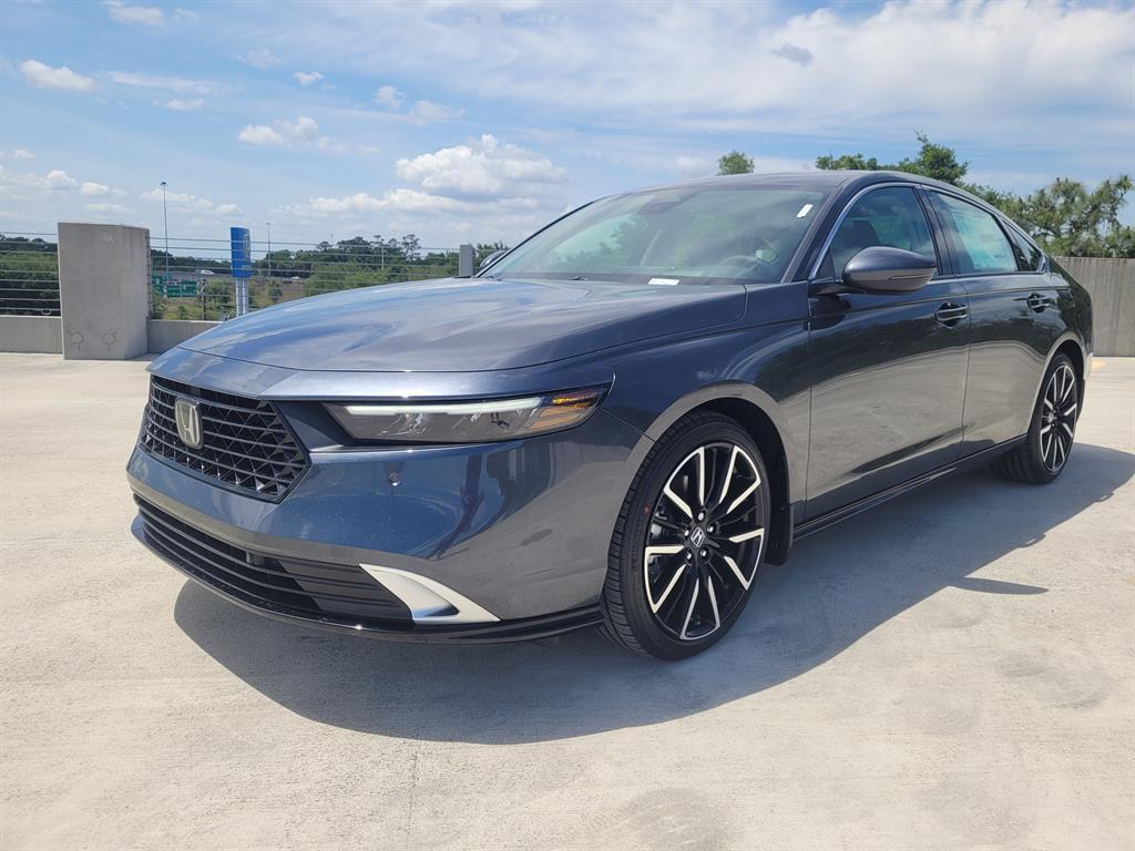 new 2025 Honda Accord Hybrid car, priced at $38,363